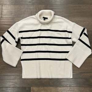 Banana Republic Striped Turtleneck Sweater Small